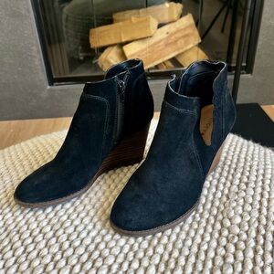 Lucky Brand Black Suede Side Zip Booties
